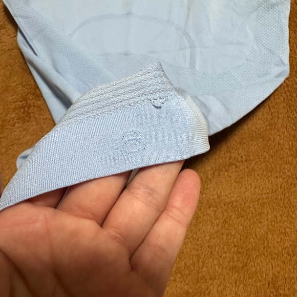 Lavender Lululemon tank size 6 - Picture 2 of 4